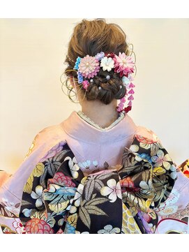 モイ(moi) 成人式ヘアセット