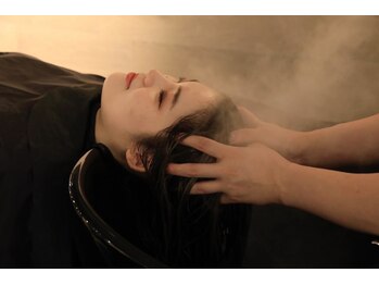 ヘアーアンドメイクアップ ケー インターナショナル 神楽坂(Ke' International)の写真/《お店自慢の癒されメニュー》ゆったりとした空間でまどろみ体験♪