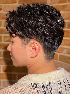 ヒロ銀座 バーバーショップ 札幌本店(HIRO GINZA BARBER SHOP) ツーブロックニュアンスパーマ