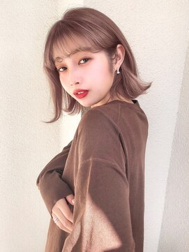 ジーナリア(Xena ria) 《袴田》シースルーボブ　ミルクティーピンク