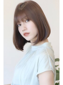 アイ(I.) 【 Ｉ. 】30代からのナチュラル前下がりショートボブ　川口