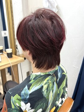 ミッシェル アフロート(michelle afloat) ◆センターパートのレッドウルフ◆