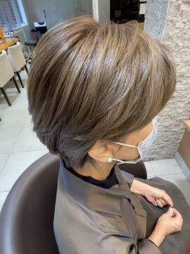 クォーターシーズンズ 茗荷谷(QUARTER SEASONS) 大人ショート