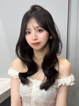 ノク 渋谷(nok) 韓国ヘア 艶髪 トレンドモテヘア ミディアムレイヤー 小顔ヘア