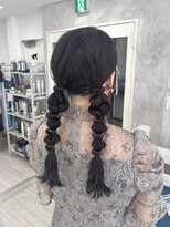 プライズ 表参道原宿店(prize)&nbsp;ツイン編みおろしアレンジ