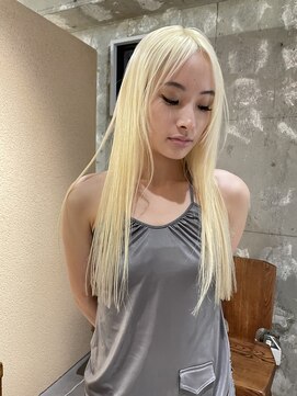 ルノ(RUNO) ハイレイヤー/ミディアム・ロングレイヤー/顔周り・フェイス20代