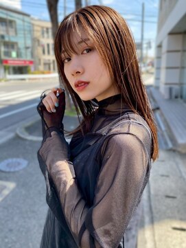 ミルクティーベージュ ストレート セミロング トリートメント