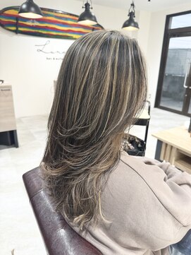 ルノ(Luno) 外国人風ハイライト×大人ロング