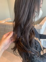 アヴェリー(avely) 大人かわいい/透明感カラー/髪質改善/酸熱トリートメント