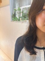 ロマンヤカタ ファース(ROMAN YAKATA fars)&nbsp;癖活かしコテなしくびれレイヤー　上窪5/9