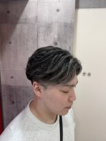 ヘアー ラボ エムツー(hair lab m2)&nbsp;メッシュ×ニュアンスパーマ | メンズセンターパート