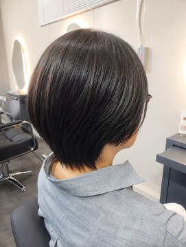 ジールヘアー(GIIL HAIR) ショートボブ