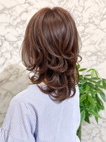 タヤ 府中店(TAYA) レイヤーカット/大人ミディアム