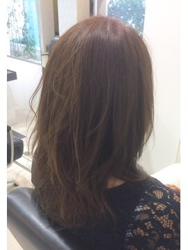 ヘアープロデュース フラックス(HAIR PRODUCE flux) 【flux】シアアッシュ【西淀川区,尼崎駅,出来島,千鳥橋駅】