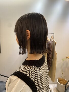 ジエクト ヴィシア(The Ect VIXIA) 切りっぱなし×着物×外ハネボブ×アッシュ×ぷつっとボブ