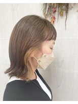 プランタン(Printemps)&nbsp;ナチュラルモード大人可愛いミディウルフ外はねイヤリングカラー