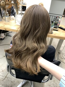 フラム 渋谷(flamme) ＊ブリーチ1回＊アッシュベージュ＊