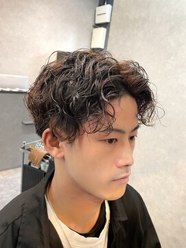 ルーツ(Roots) セットも簡単ハードスパイラルパーマ☆