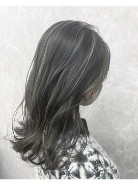 アルドーレフィエロ シンサイバシ(Ardore fiero shinsaibashi) コントラスト極ハイライト☆オリーブベージュ