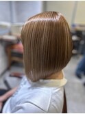 ゴールドミルクティー　前下がりボブ　【髪質改善¥新宿】