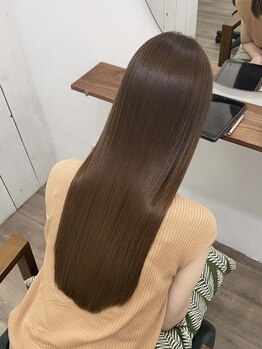 マーレン(MaRlen)の写真/【天満橋/髪質改善/縮毛矯正】毛髪診断で髪の毛の状態を見極めダメージレスな薬剤で自然なストレートに♪