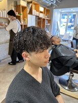 アメラボ(AmeLab)&nbsp;マッシュハードパーマ　強めツイストスパイラル　グリース仕上げ