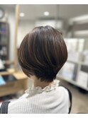 ショートボブ