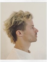 サロウィン 那覇店(SALOWIN)&nbsp;メンズブリーチデザインカット刈り上げマッシュショートフェード