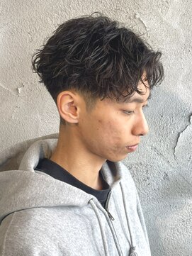 ニアウ 高崎店(Niau) メンズショートツイストスパイラルパーマ群馬高崎眉毛韓国刈り上