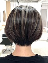 アイズ(I's)&nbsp;アンブレラ×ショートボブ×ハイライト