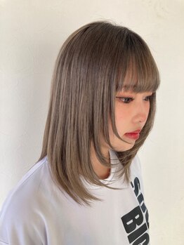 アートスタジオレイズ(ART STUDIO RAY'S)の写真/“似合わせ”に自信アリ！骨格や髪のお悩みを見極め、あなたに一番似合うスタイルを提案します◎