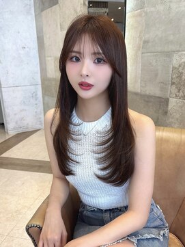 ロンドアリシア 金山(Lond Alexia) レイヤーカット/前髪/顔周り/韓国