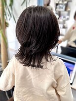 ウォーターリリー(Water Lily)&nbsp;《柔らか質感のエアリー外ハネウルフボブ》キッズカット