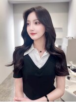 リエル 京都四条烏丸(Liyelle)&nbsp;大人可愛い20代30代40代インナーカラー小顔ウルフレイヤーボブ