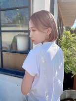 ソジ(soji)&nbsp;ピンクグレージュのボブ