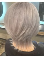 エッファセ 北本店(efface)&nbsp;ホワイトブロンドナチュラルウルフ