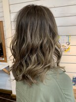 ダブル ヒッチ ヘア(W Hitch hair)&nbsp;ダブルカラー