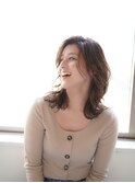 長めの前髪で美人なミディアム