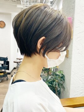 愛されショートボブ 40代50代60代 前髪あり アッシュベージュ L マグ ギンザ Mag Ginza のヘアカタログ ホットペッパービューティー