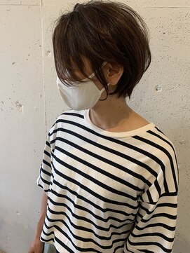 クマ(kuma.) ミミかけショート