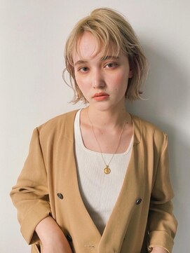 トップヘアー スパアンドリラクゼーション 安城(spa&relaxation) ブロンドショートボブ