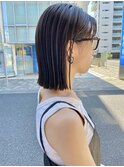 大人美人切りっぱなしミディアムボブ×シースルー耳掛けアレンジ