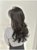 大人かわいいレイヤーロング　透明感からーアッシュブラウン