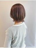外ハネレイヤーショートボブベージュカラー自由が丘