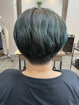 バセット バイ アルター 鎌取店(basset by aL-ter) グリーンカラー