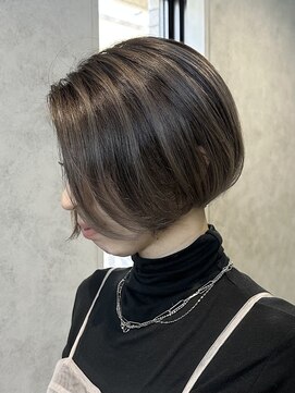 ラック(LUCK) バレイヤージュ/船橋/くすみベージュ/細めハイライト