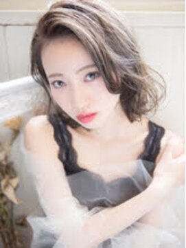 レイ 練馬(Ray) 透明感ミディ