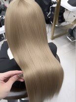 ロンド レア 天神大名店(Lond Le’a) 10代20代30代ミディアムレイヤー似合わせカット大人ガーリー