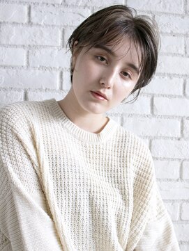 アイティー バイ アルバム 浦和店(IT by ALBUM) 丸みナチュラルショート_オリーブカラーハイライトカラー_37608