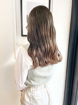 シーバイシー(CxC) ハニーベージュ/ダブルカラー/波巻き